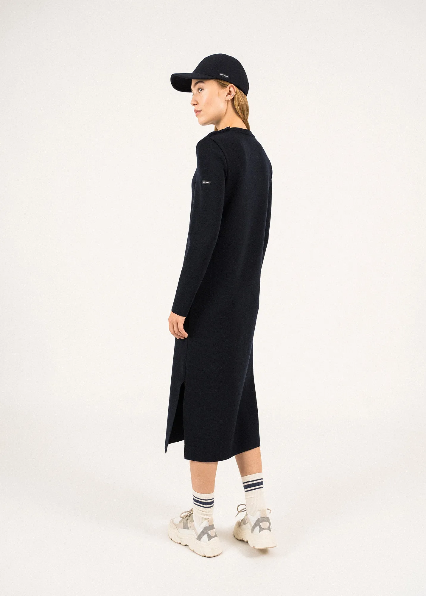 Marée Long Knitted Dress - plain, in wool (NAVY)