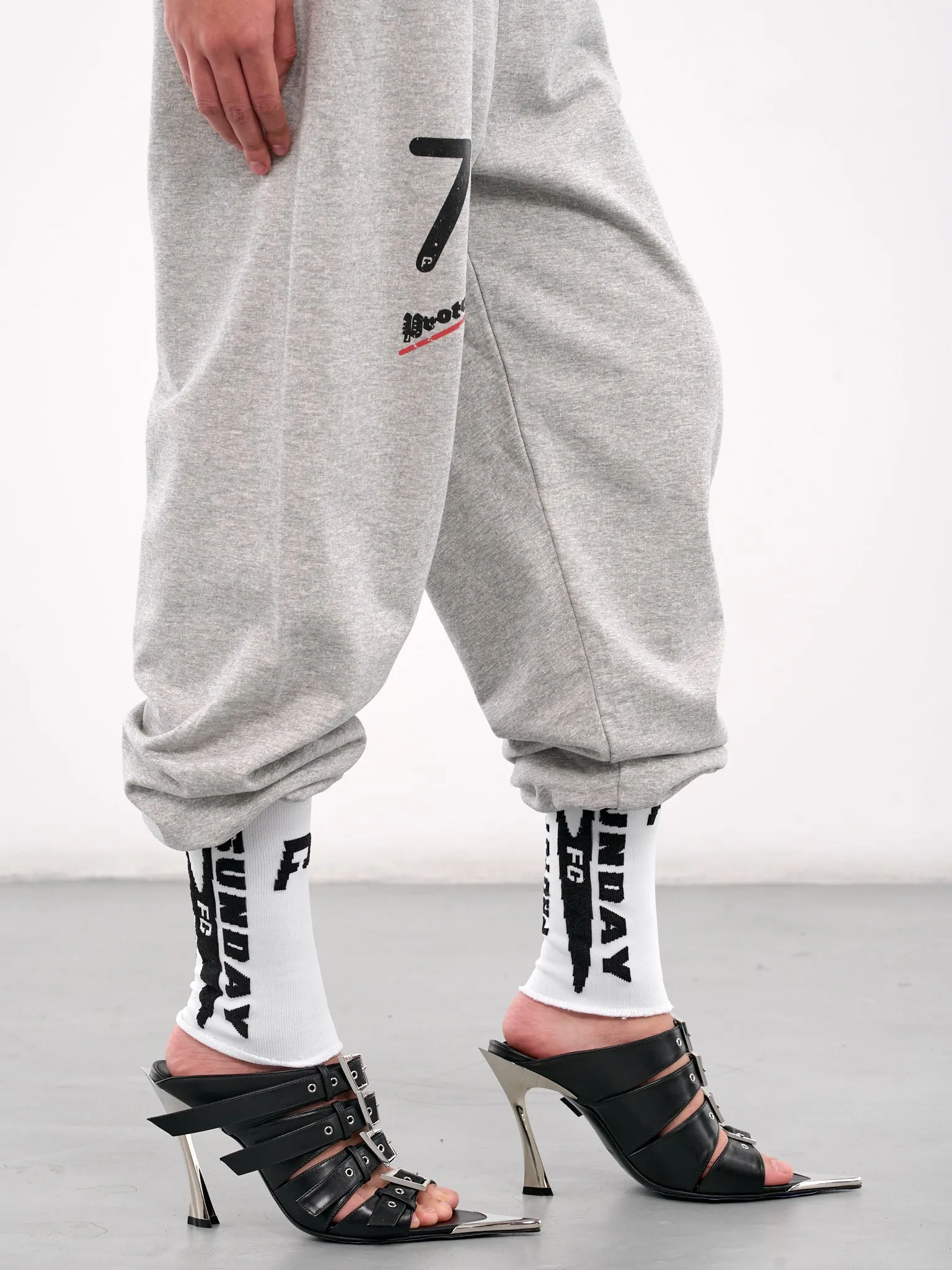 Stirrup Sweatpants (PT06JE04USG-GREY-WHITE)