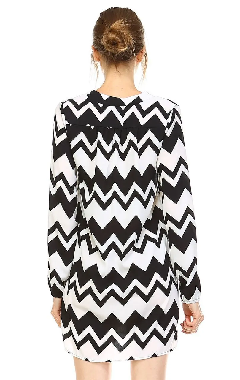 Tunic Top Blouse Black White Chevron Zigzag Black White